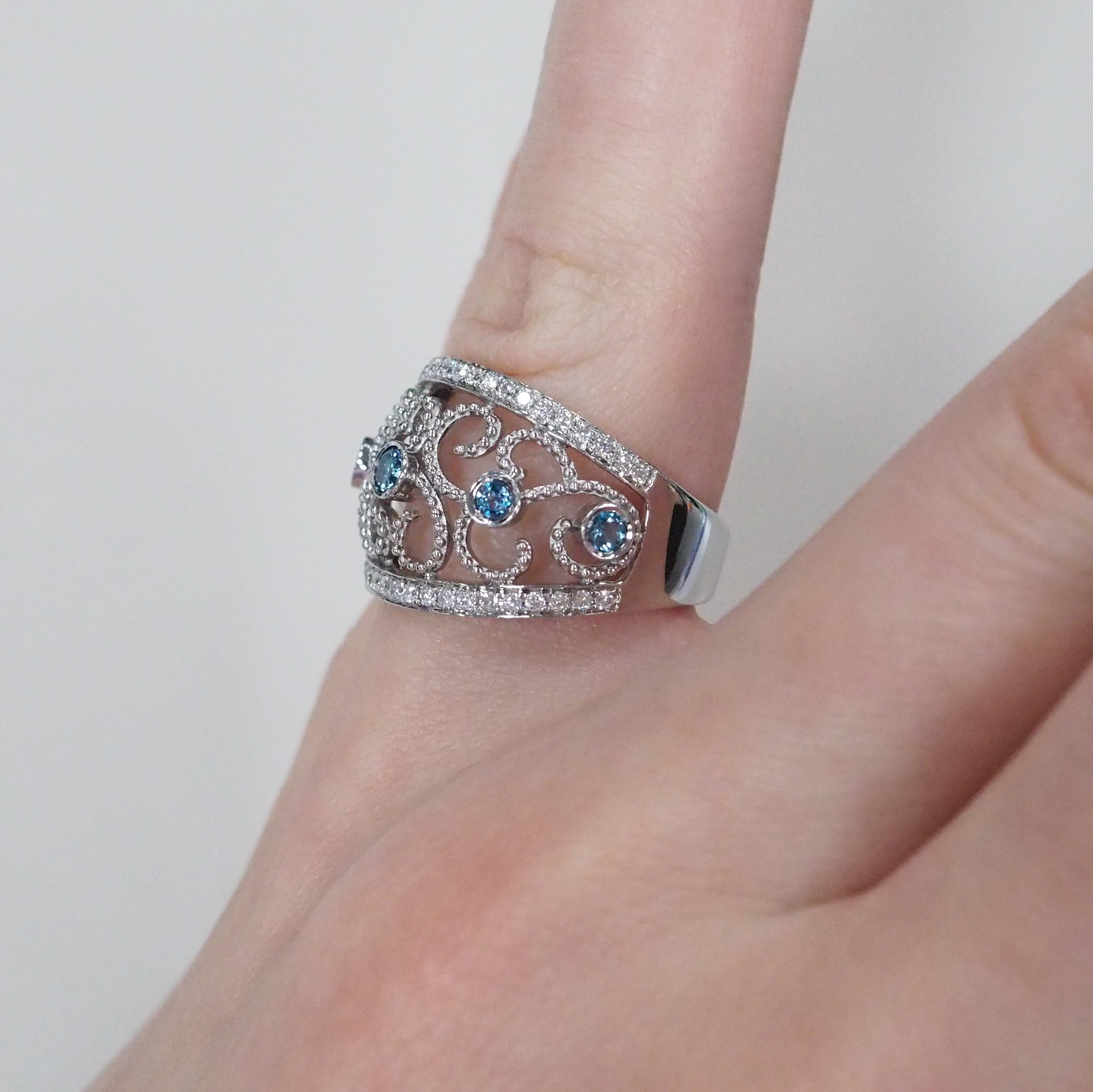 10312-000541 Кольцо (Au 585)